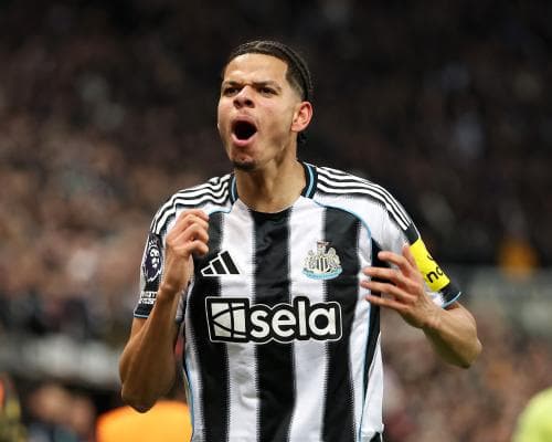 Newcastle United 2-1 Manchester United: Premier League – as it happened
