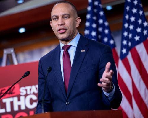 Hakeem Jeffries invites family of Jesse Jackson and Epstein survivor to Trump’s State of the Union address – as it happened