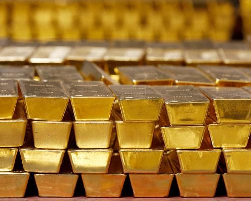 ‘The dollar is losing credibility’: why central banks are scrambling for gold