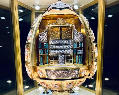Five Great Reads: the biggest jewelled egg in the world, the language that stumps Duolingo, and one thing you should do before you die